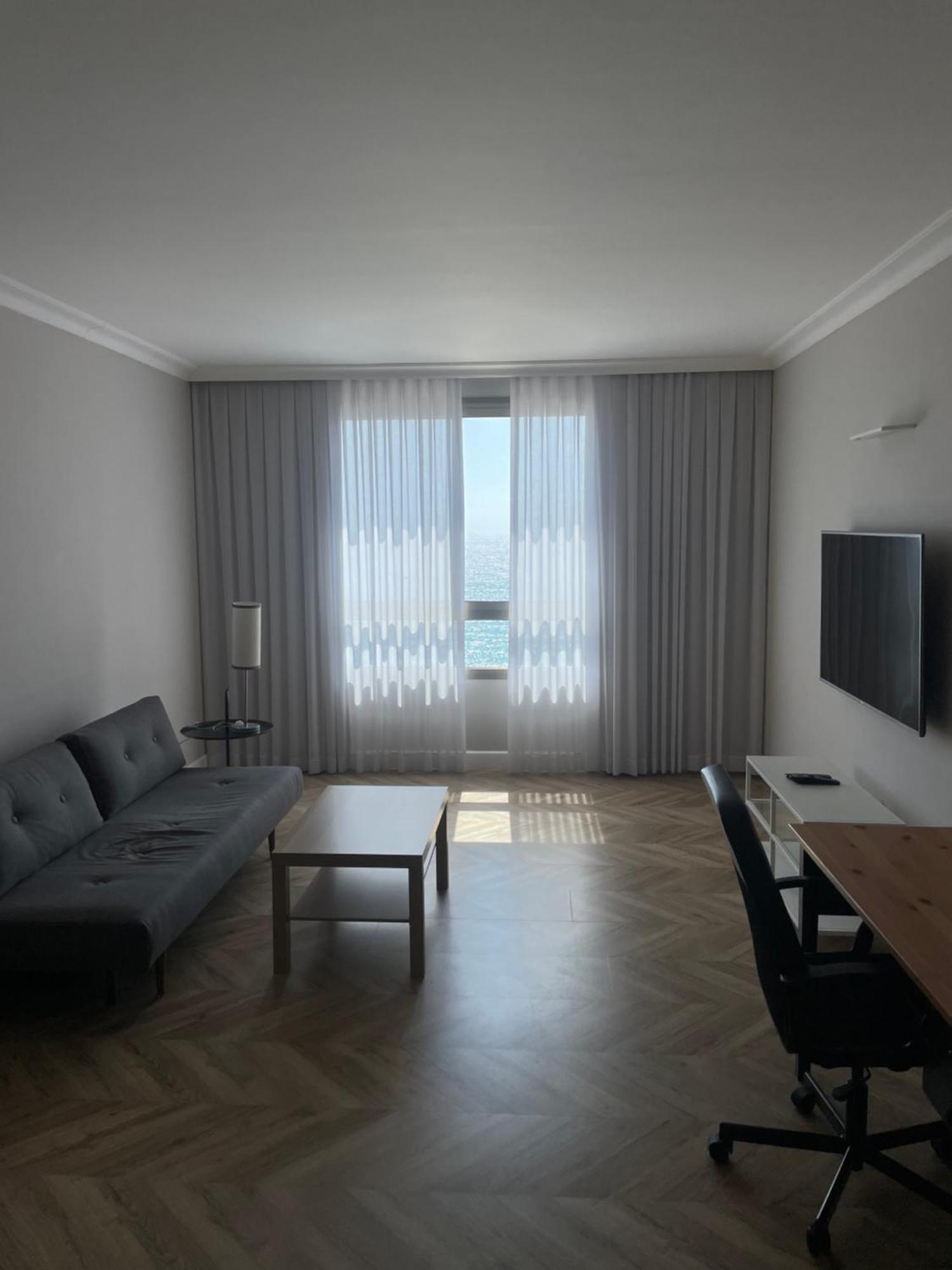 Almog Tower Aparthotel Haifa Buitenkant foto