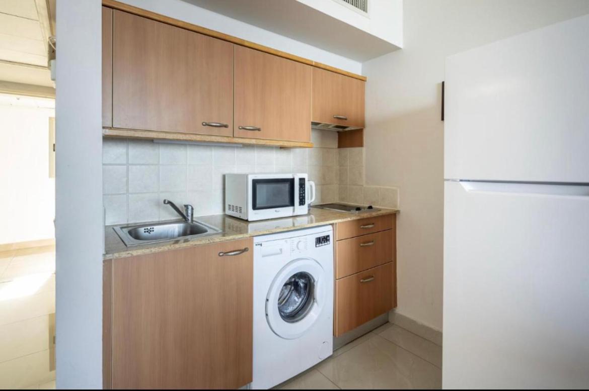 Almog Tower Aparthotel Haifa Buitenkant foto