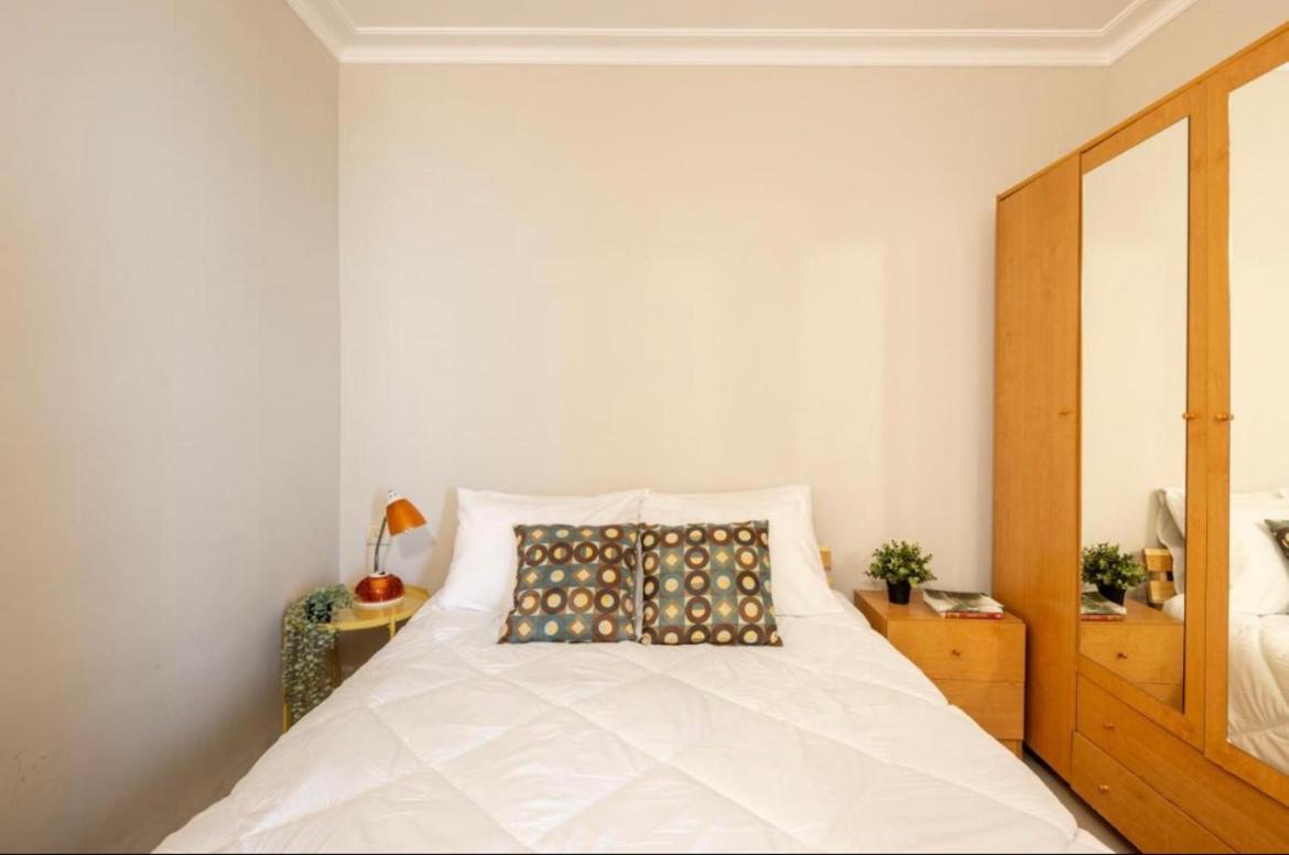 Almog Tower Aparthotel Haifa Kamer foto